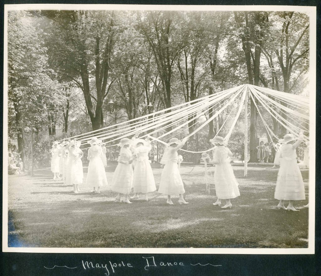 Zeitung for May&nbsp;2017